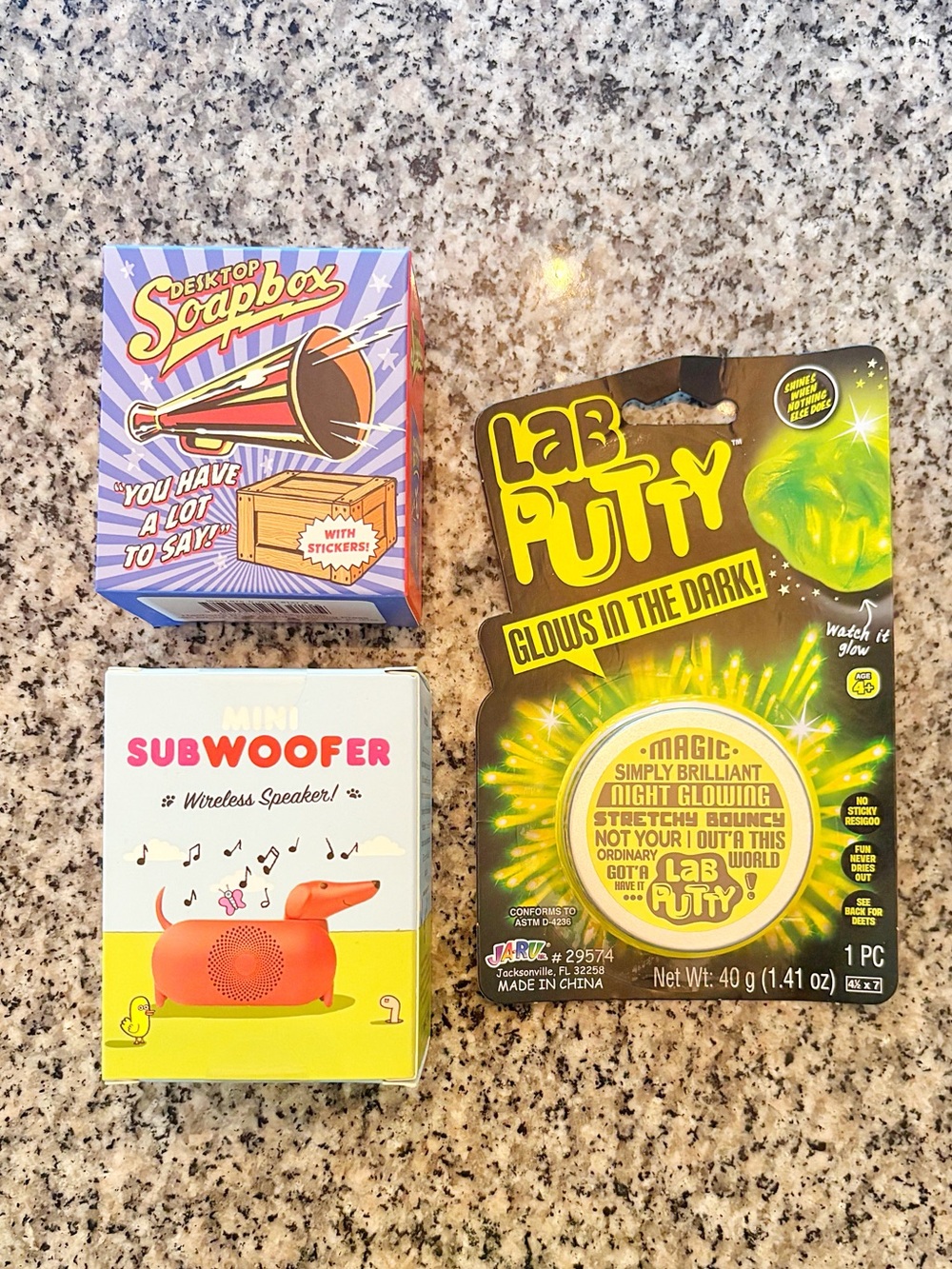 ♥️💖 Set of 3 Wireless Speaker Desktop Soapbox Glow in the Dark Lab Putty NWT